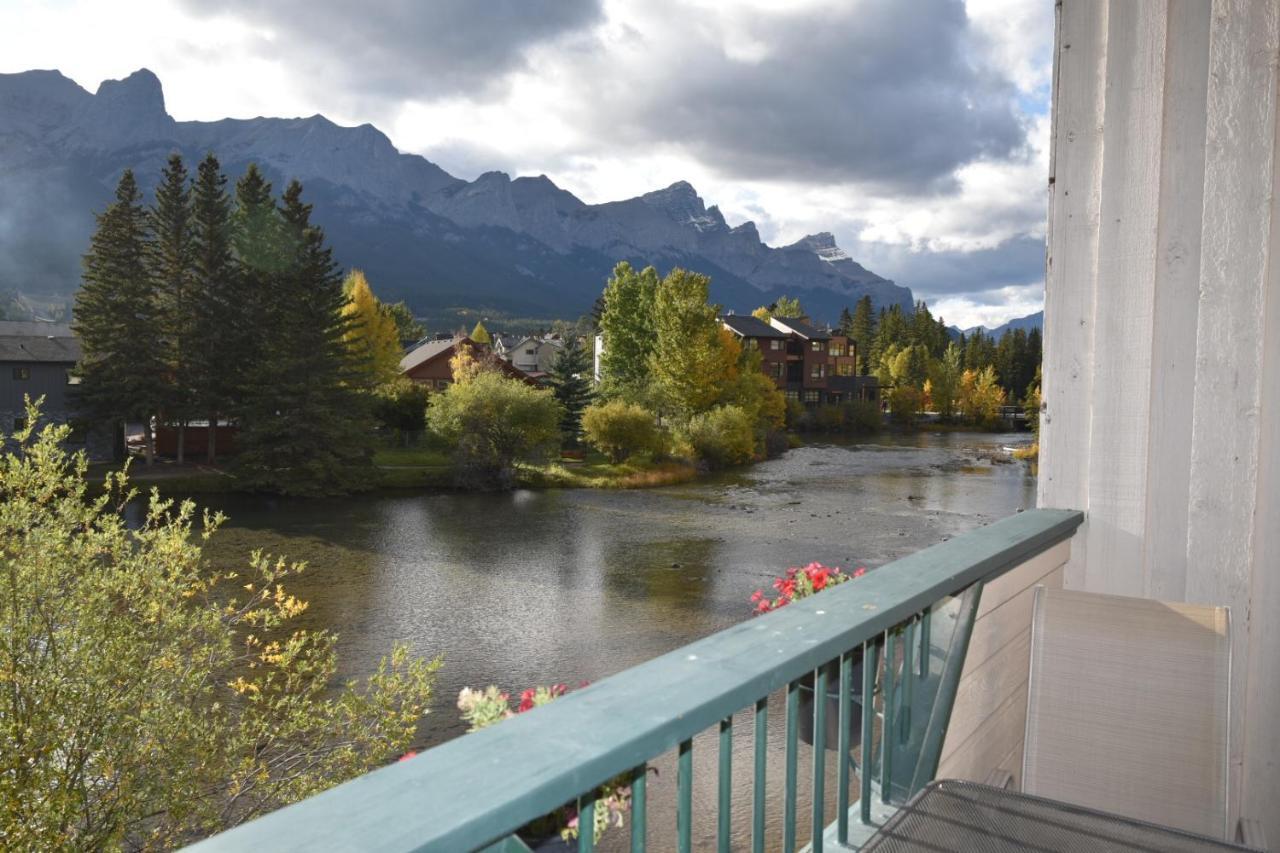 The Drake Inn Canmore Exterior foto